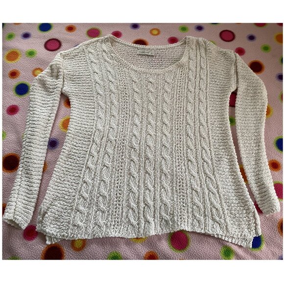 Abercrombie & Fitch Cream Delicate Weave Cable Sweater - Size Large - Picture 3 of 11